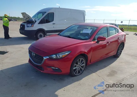 2018 Mazda Mazda3 Touring z USA, uszkodzony, nr VIN 3MZBN1V36JM244282
